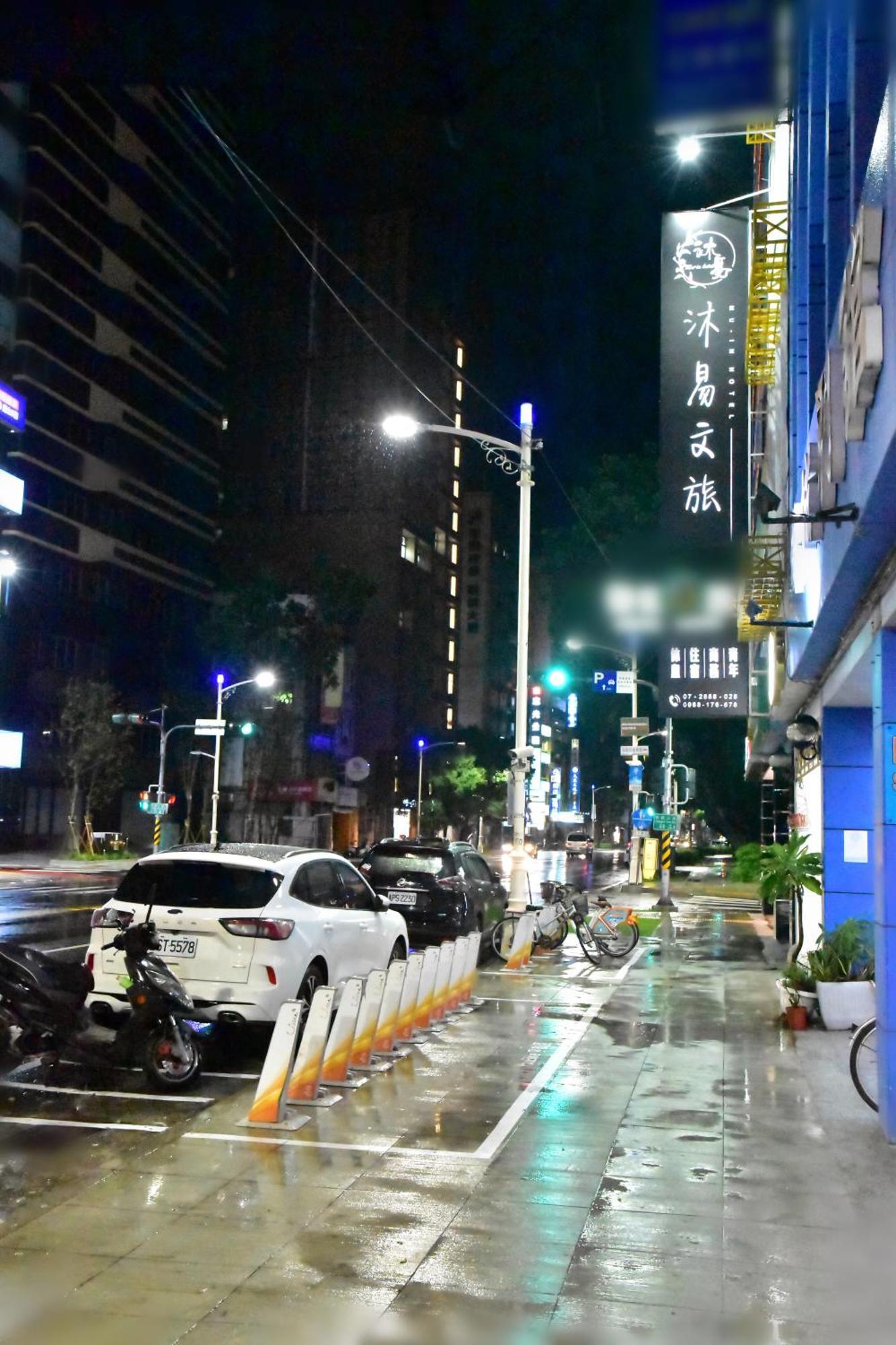 Mu-In Hotel 高雄市 エクステリア 写真