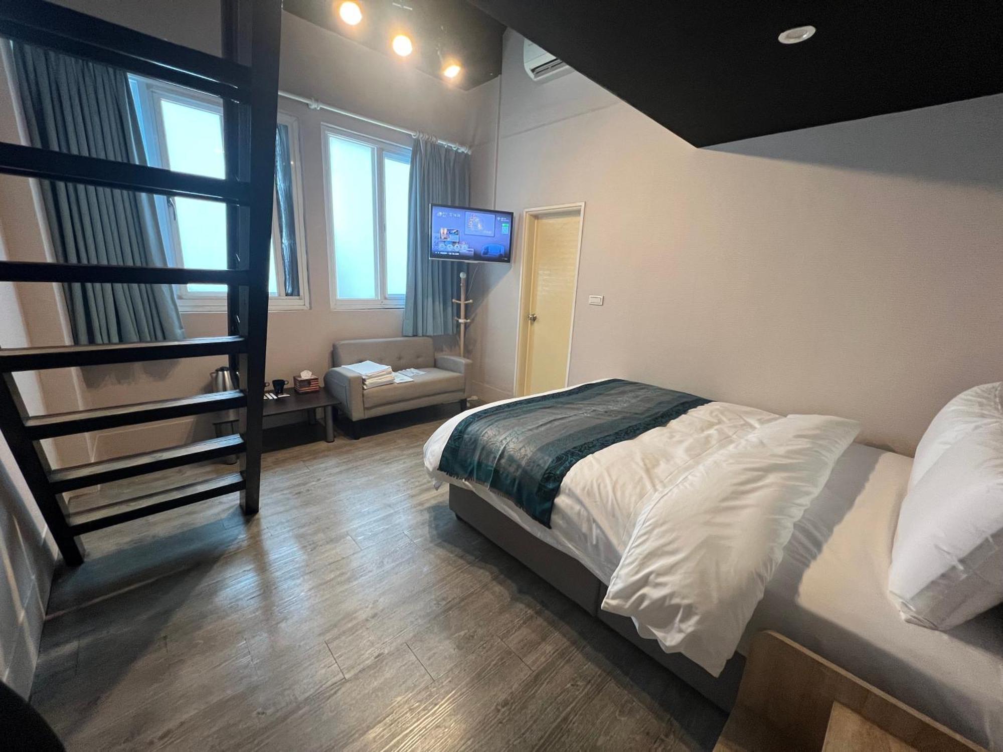 Mu-In Hotel 高雄市 エクステリア 写真